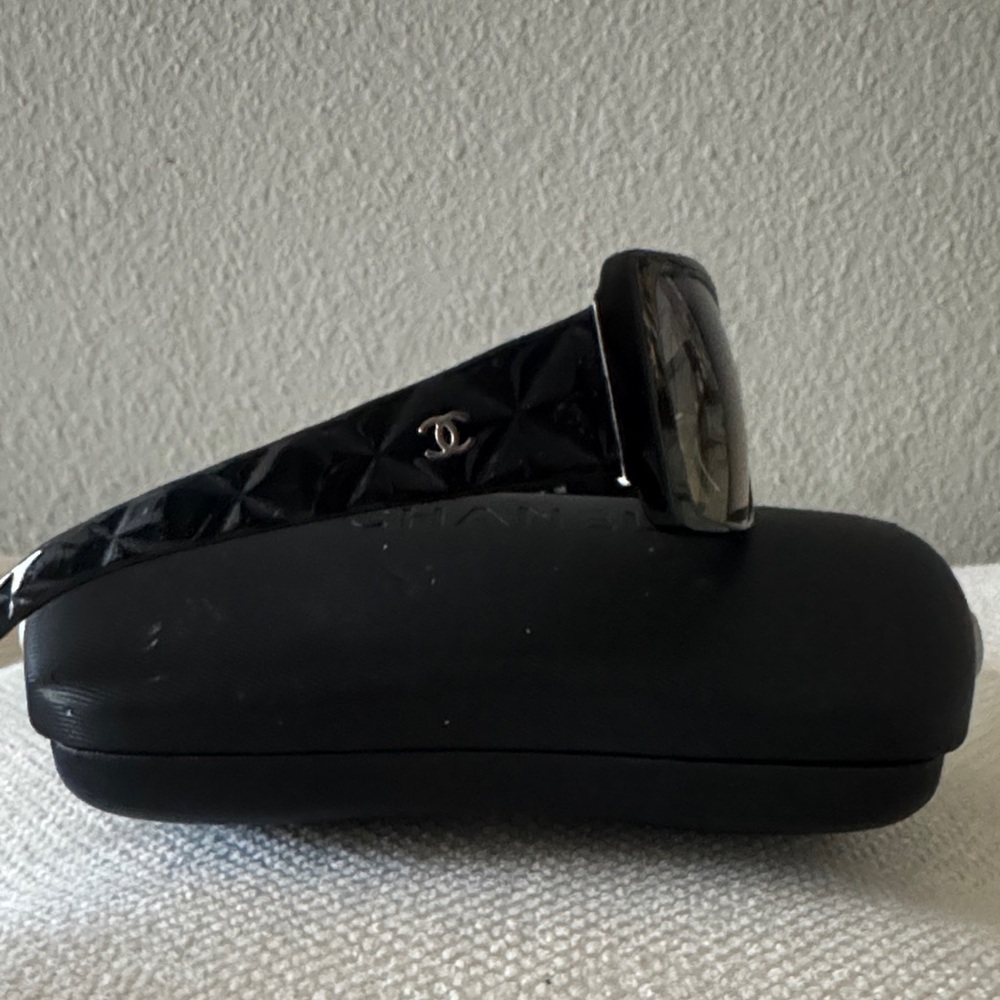 CHANEL Black Quilted Temple Sunglasses with Silver CC Accent